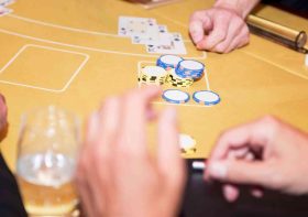 Famous Blackjack Players and Their Winning Strategies